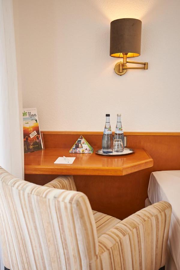 Erck- Flair Hotel & Restaurant Bad Schonborn Ngoại thất bức ảnh