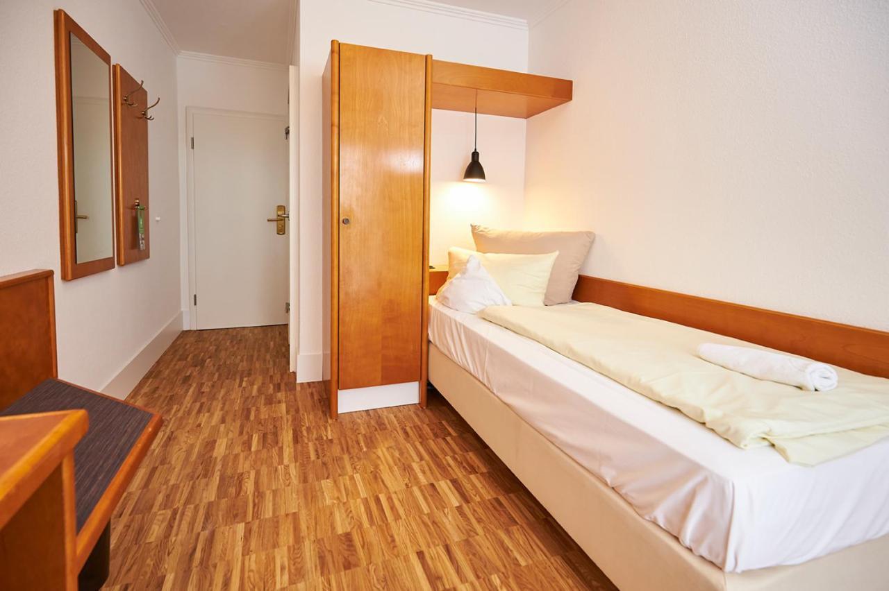 Erck- Flair Hotel & Restaurant Bad Schonborn Ngoại thất bức ảnh